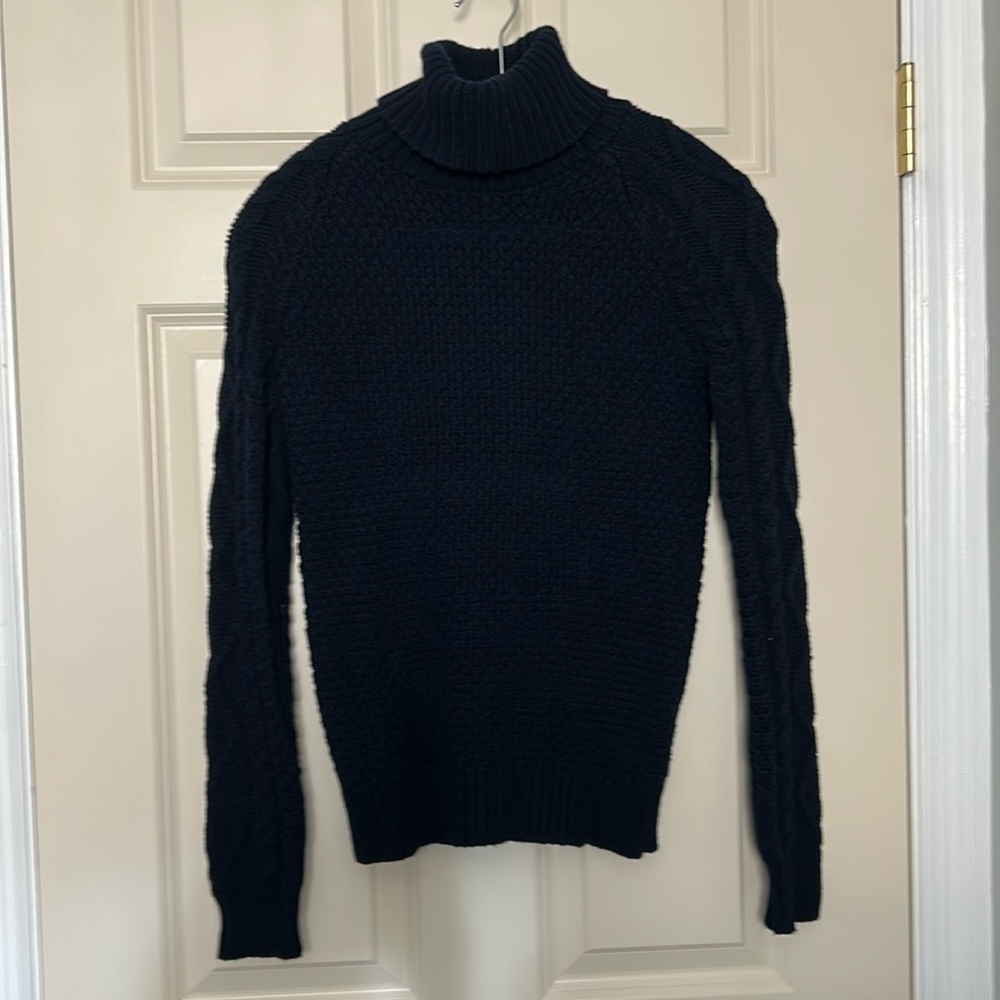 Navy thin knit turtleneck